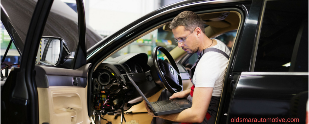 Computer diagnostics and reprogramming - Auto Repair Shop
