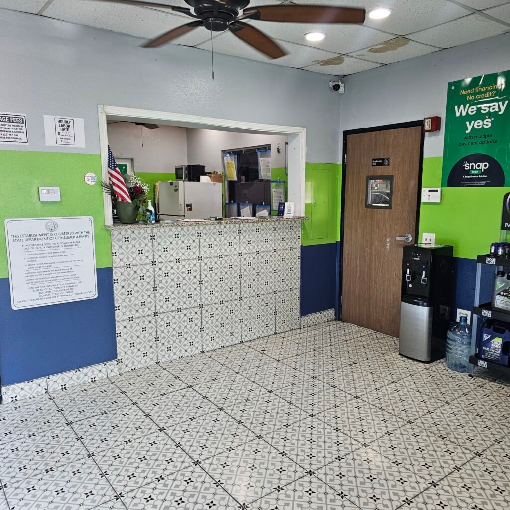 Brake Mechanic Near me - Automobile Repair Shop